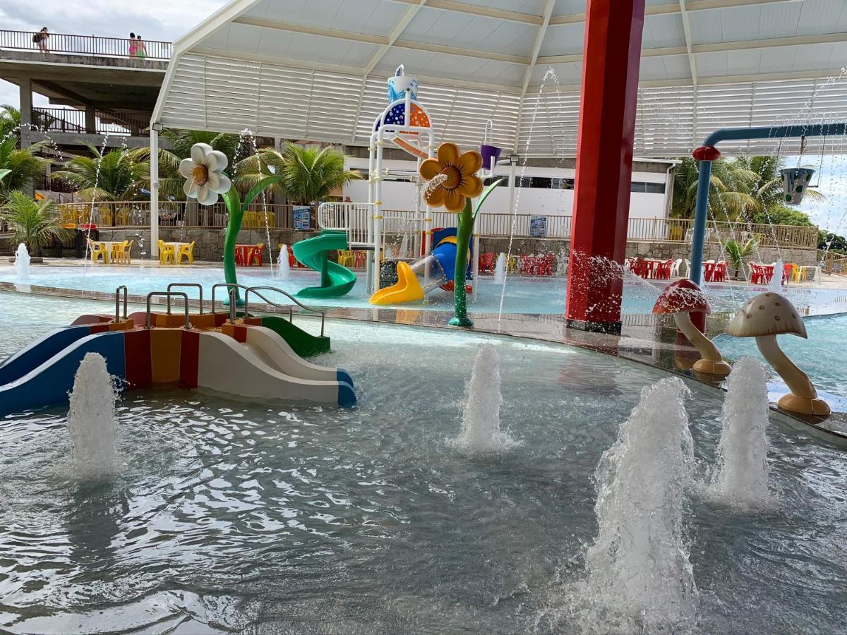 Ferienwohnung Piazza Diroma C/ Acqua Park - Viaggio Locacoes Por Temporada Caldas Novas Exterior foto